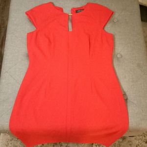 Tahari. red sheath dress. size 8. Never worn.